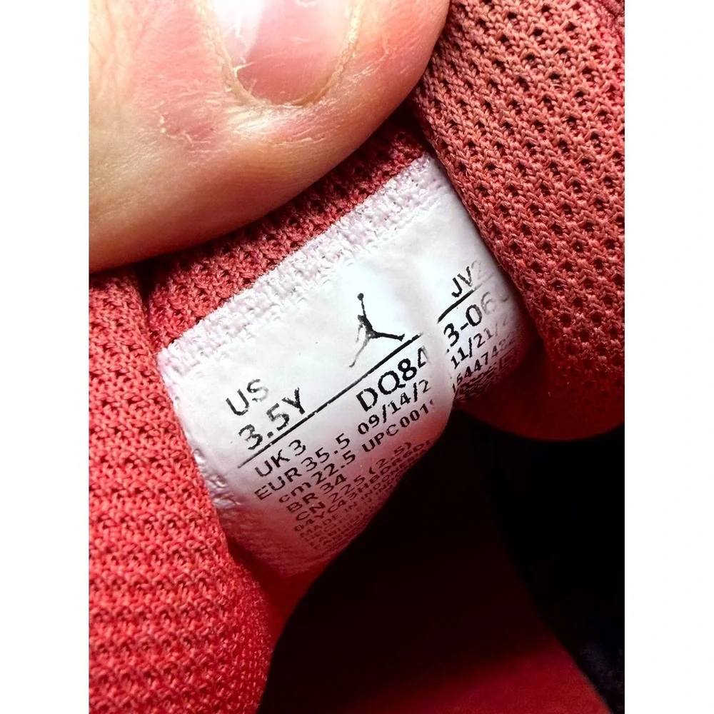 Nike Air Jordan 1 Mid GS Alternate Bred DQ8423-060 Kid 3.5 Sneaker Black Leather
